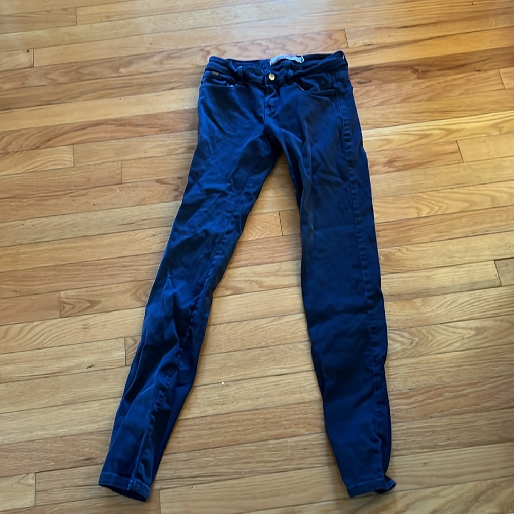 Zara - Picture 5 of 5